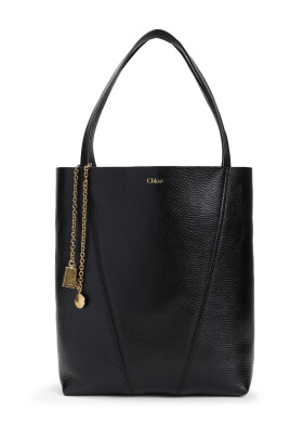 sac-a-bandouliere-noir-style-elegant