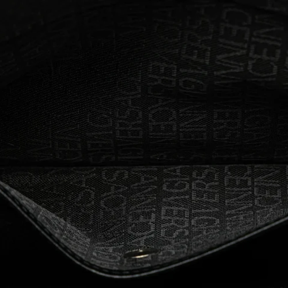 Versace Pre-owned Canvas wallets Black Dames