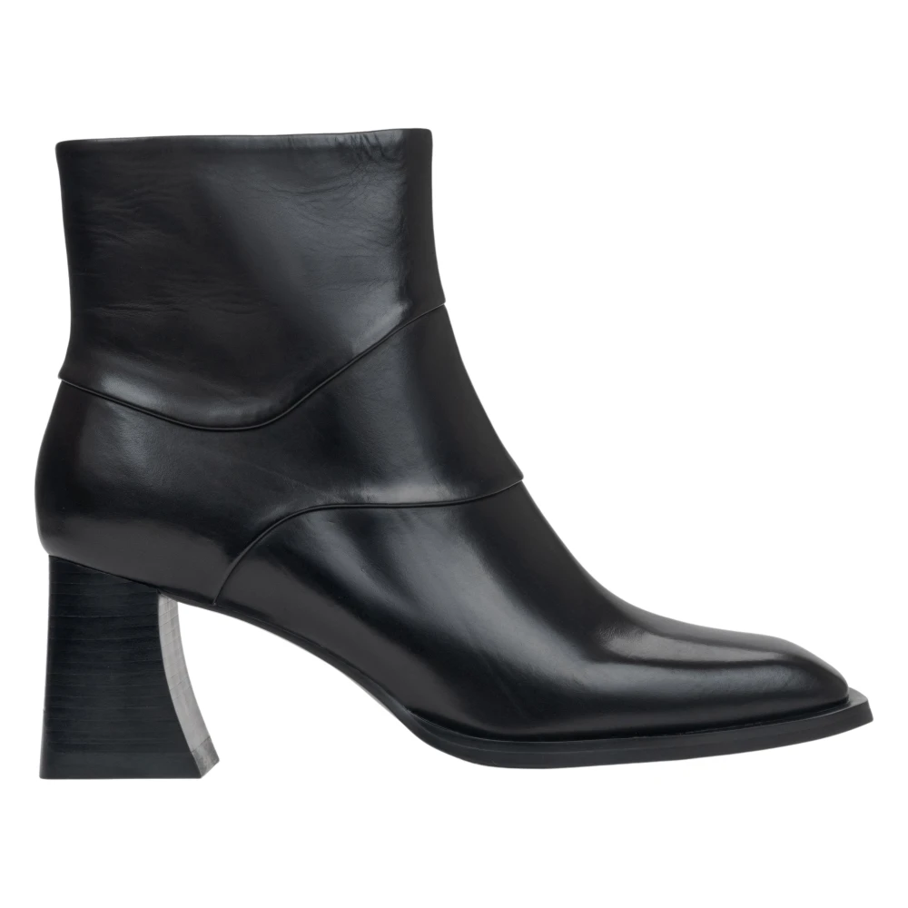 Estro Black Leather Ankle Boots With Stable Heel - Female - Heeled Boots - 2 Uk - Shoes