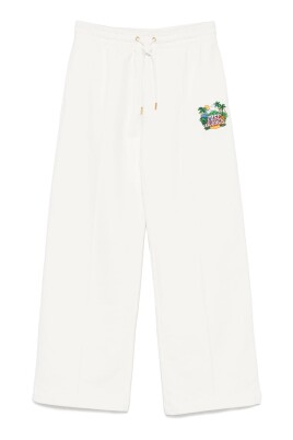 beach-wave-white-trousers