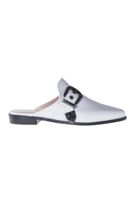 mules-en-cuir-blanc
