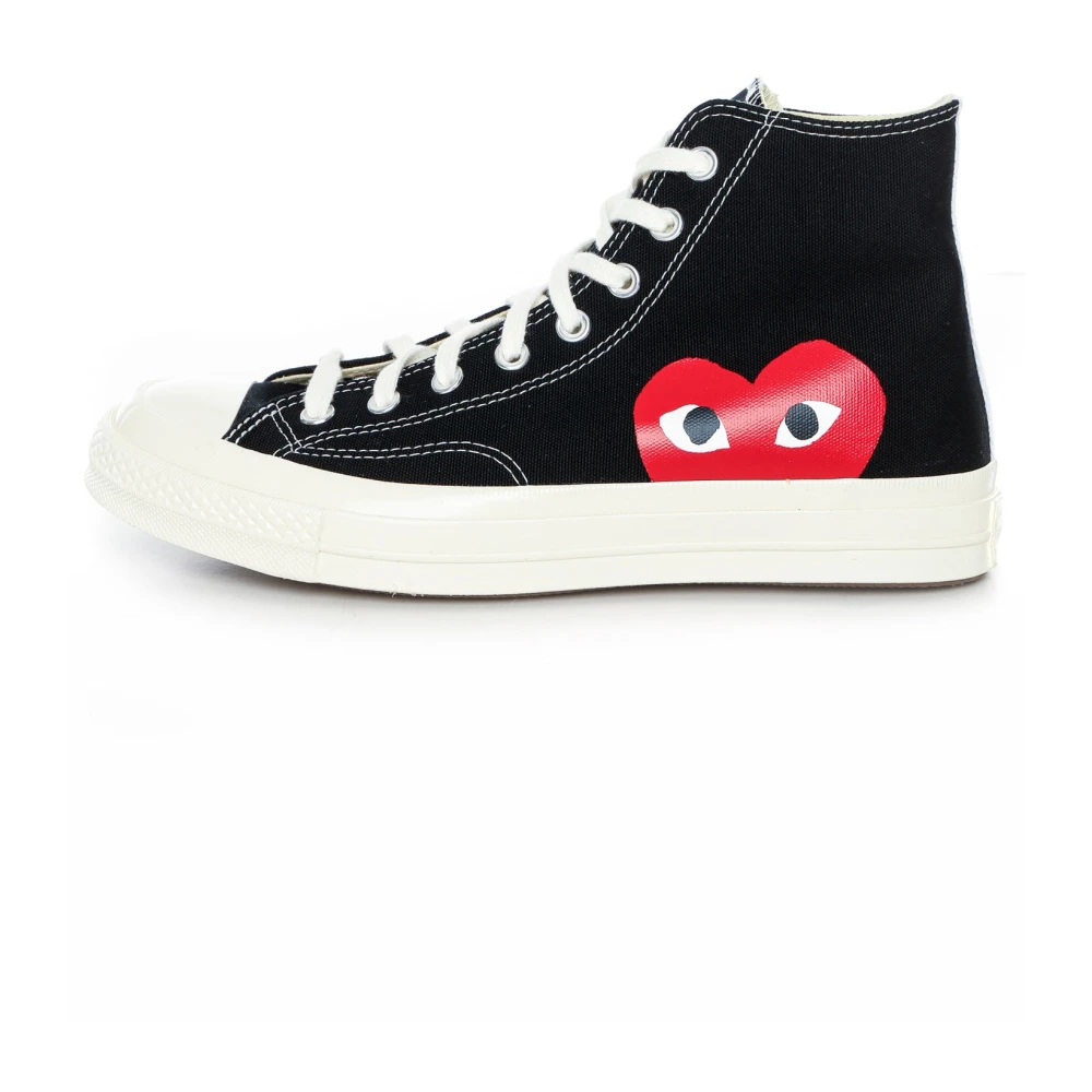 Comme des Garçons Play Canvas Hög Topp Sneaker med Rött Hjärtlogo Black, Herr