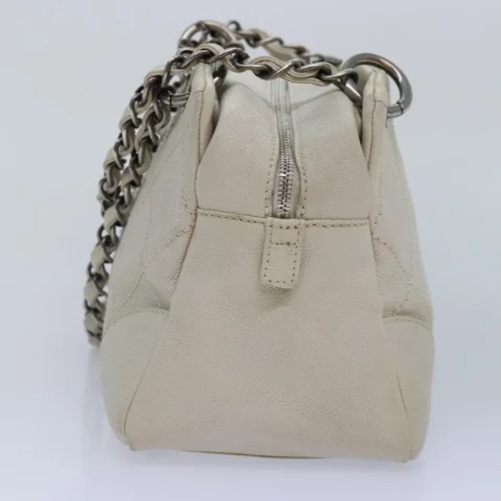 Chanel Vintage Pre-owned Leather shoulder-bags White Dames