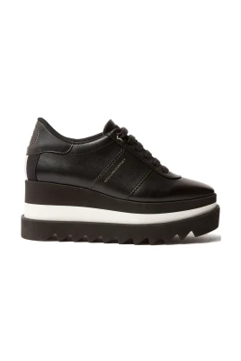 Sneakelyse Sneakers