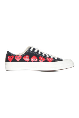 black-heart-low-top-sneakers