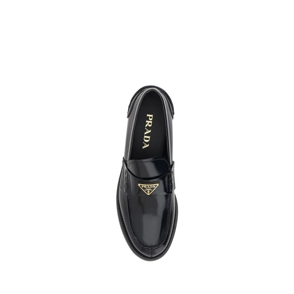 Prada Elegante leren loafers met iconische details Black Dames