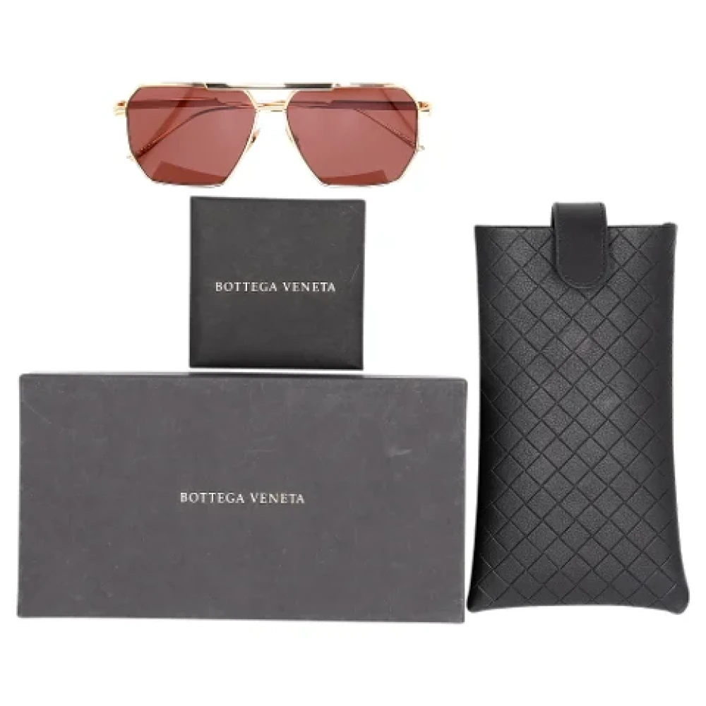 Bottega Veneta Vintage Pre-owned Metal sunglasses Yellow Dames