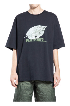 saesonbladtryk-sort-t-shirt