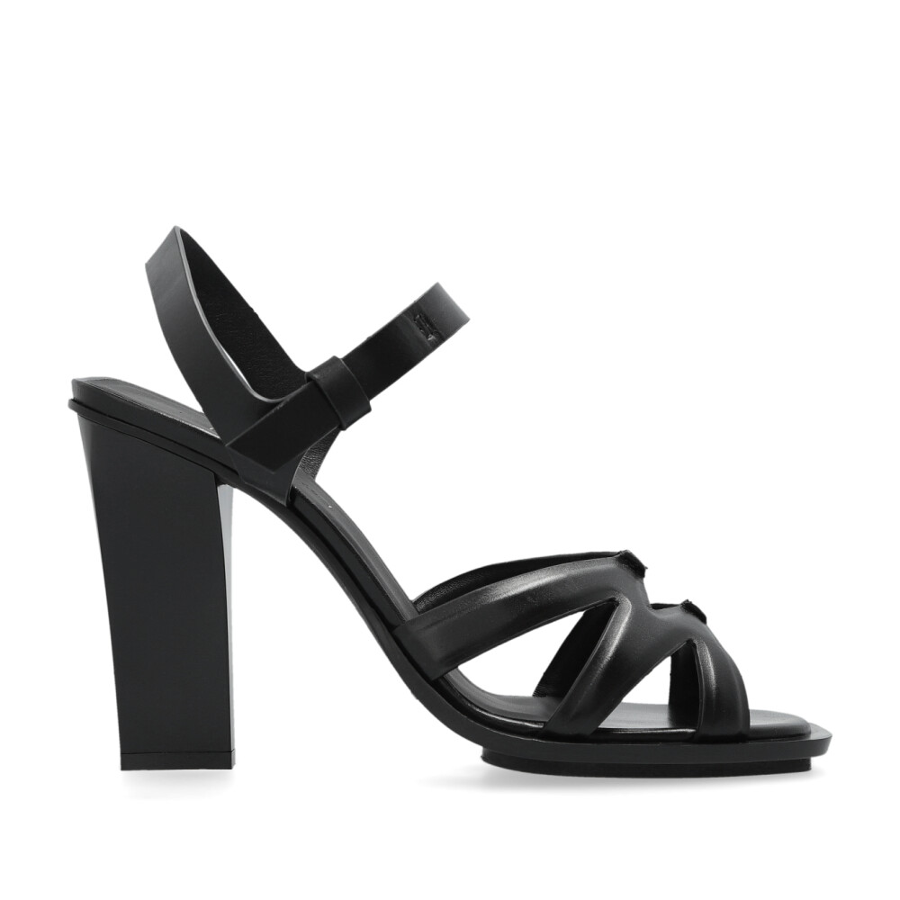 max sandals online