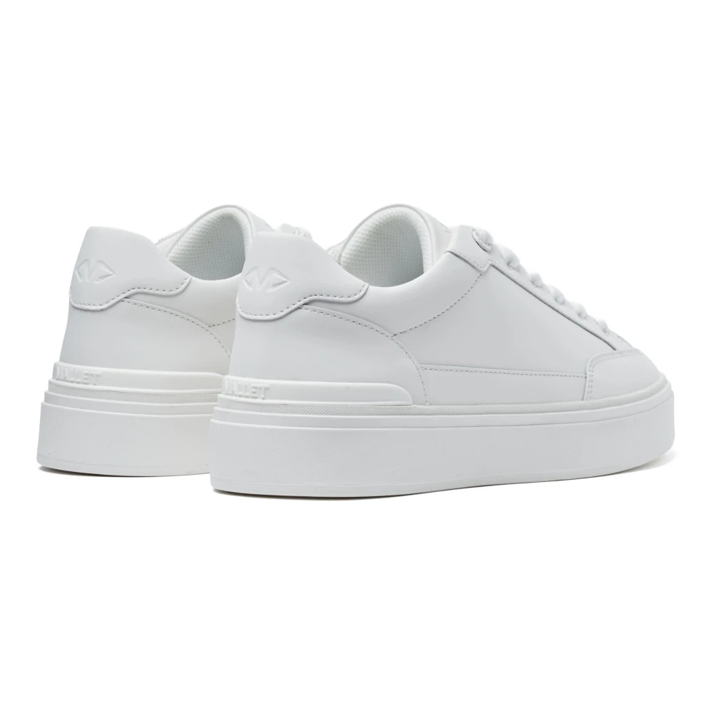 Mallet London Lansbury Trainer