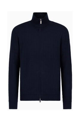 zip-cardigan-for-stylish-look