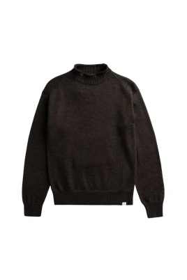 Sagvatnet Roll Neck Sweater