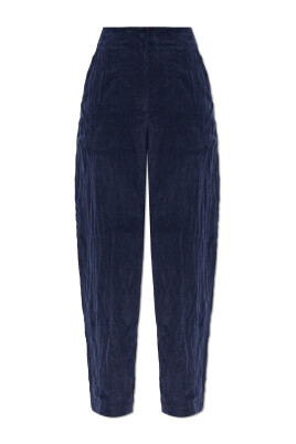 loose-fitting-trousers