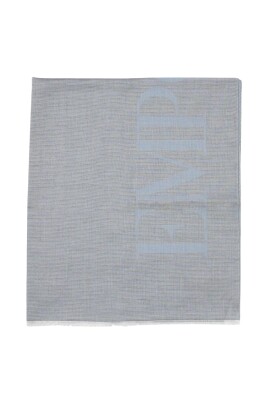 luxurious-wool-blend-fringed-scarf