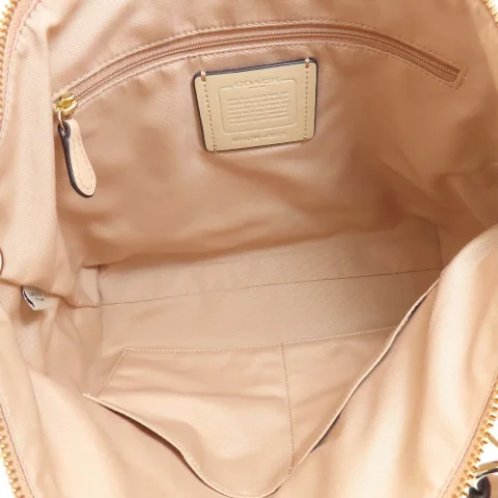 Coach Pre-owned Leather handbags Beige Dames