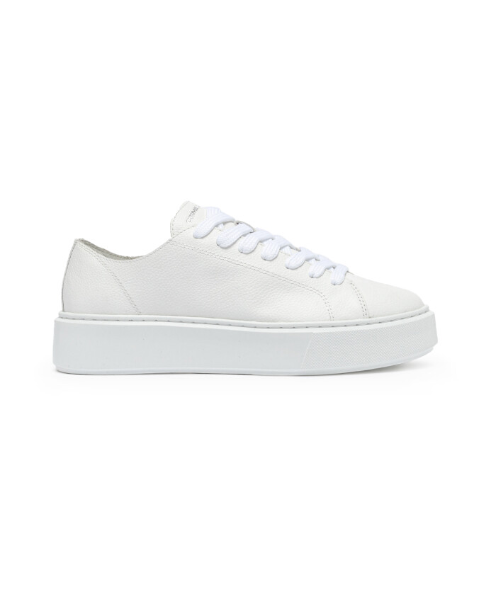 white-leather-sneakers-high-quality