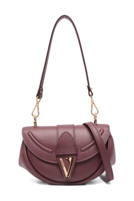 burgundy-leather-shoulder-bag-with-gold-tone-hardware