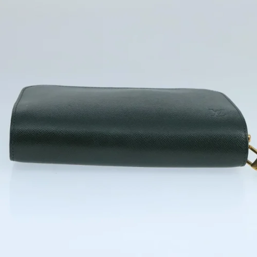 Louis Vuitton Vintage Pre-owned Leather clutches Green Dames