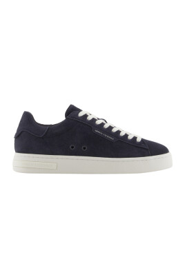 suede-leather-sneakers