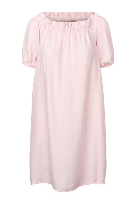 pink-tea-dress-with-puff-sleeves