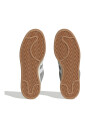 baskets-en-cuir-gris-lacets-semelle-en-caoutchouc