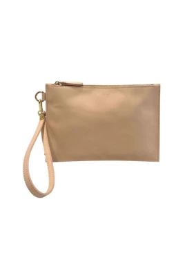Läderclutch med handledsrem