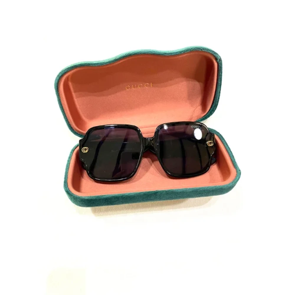 Gucci Vintage Pre-owned Plastic sunglasses Black Dames