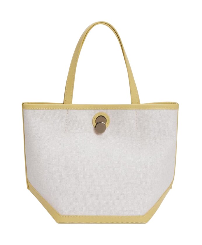 sac-cabas-a-finitions-en-cuir