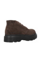 bottines-en-daim-a-lacets