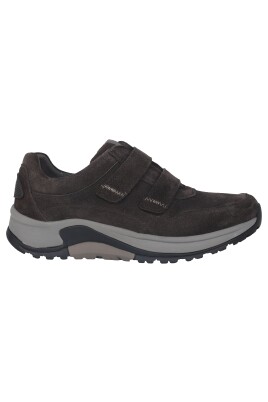 chaussures-a-sangles-ajustables