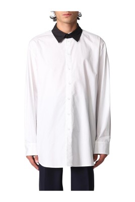 classic-long-sleeve-button-up-shirt