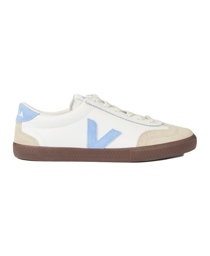 stylish-sneakers-for-a-trendy-look