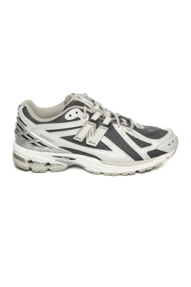 1906U Sneaker