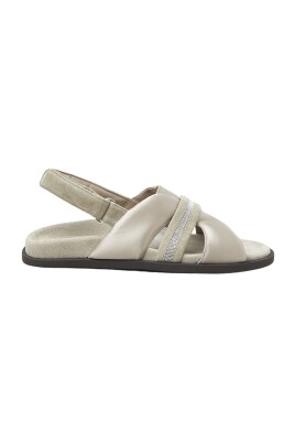 sandal-med-akta-laderfotsang