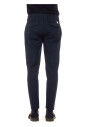pantalon-bleu-avec-bouton-cache