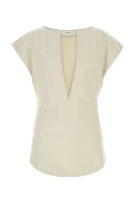 deep-vee-tank-top-knitwear