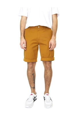 Signature Chino Short
