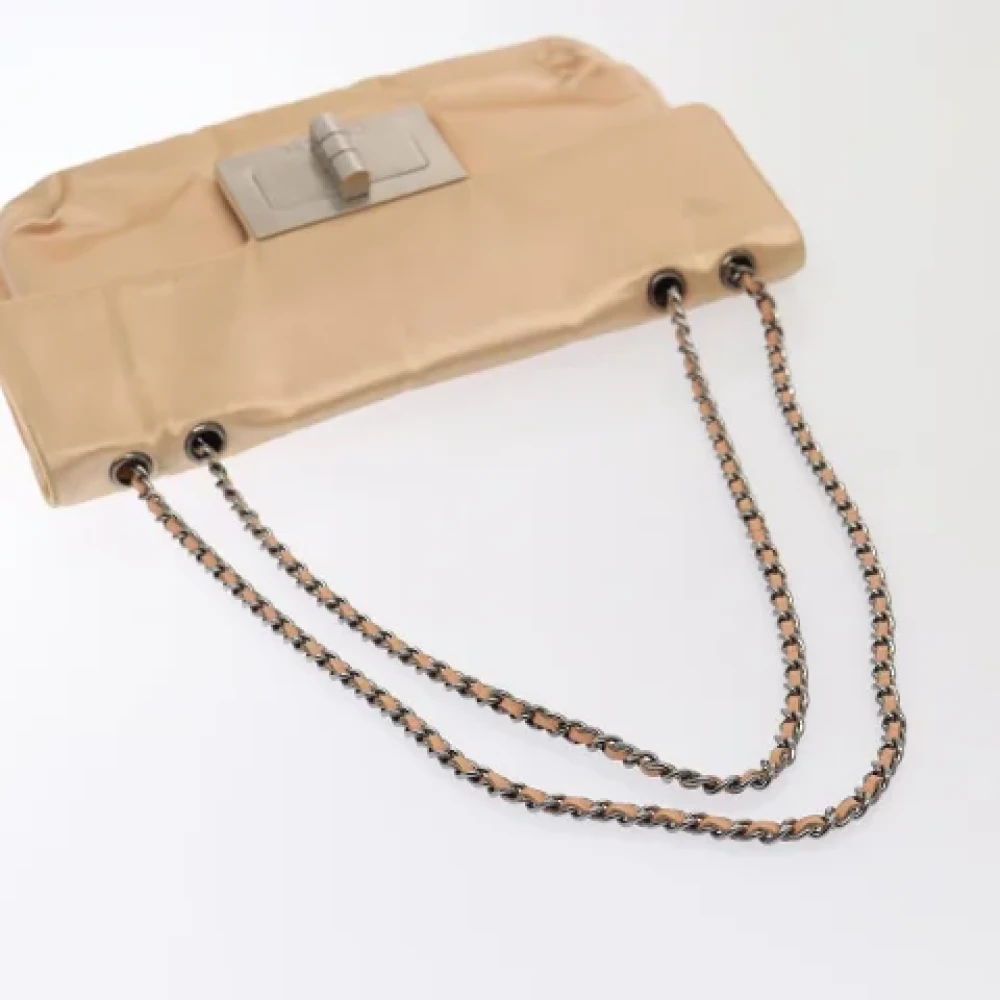 Chanel Vintage Pre-owned Fabric shoulder-bags Beige Dames