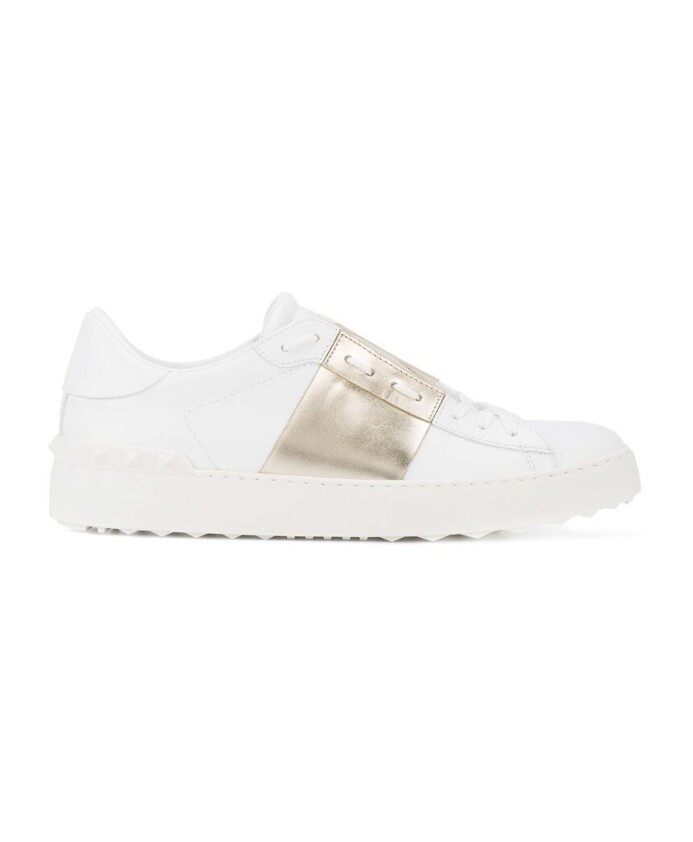 open-sneakers