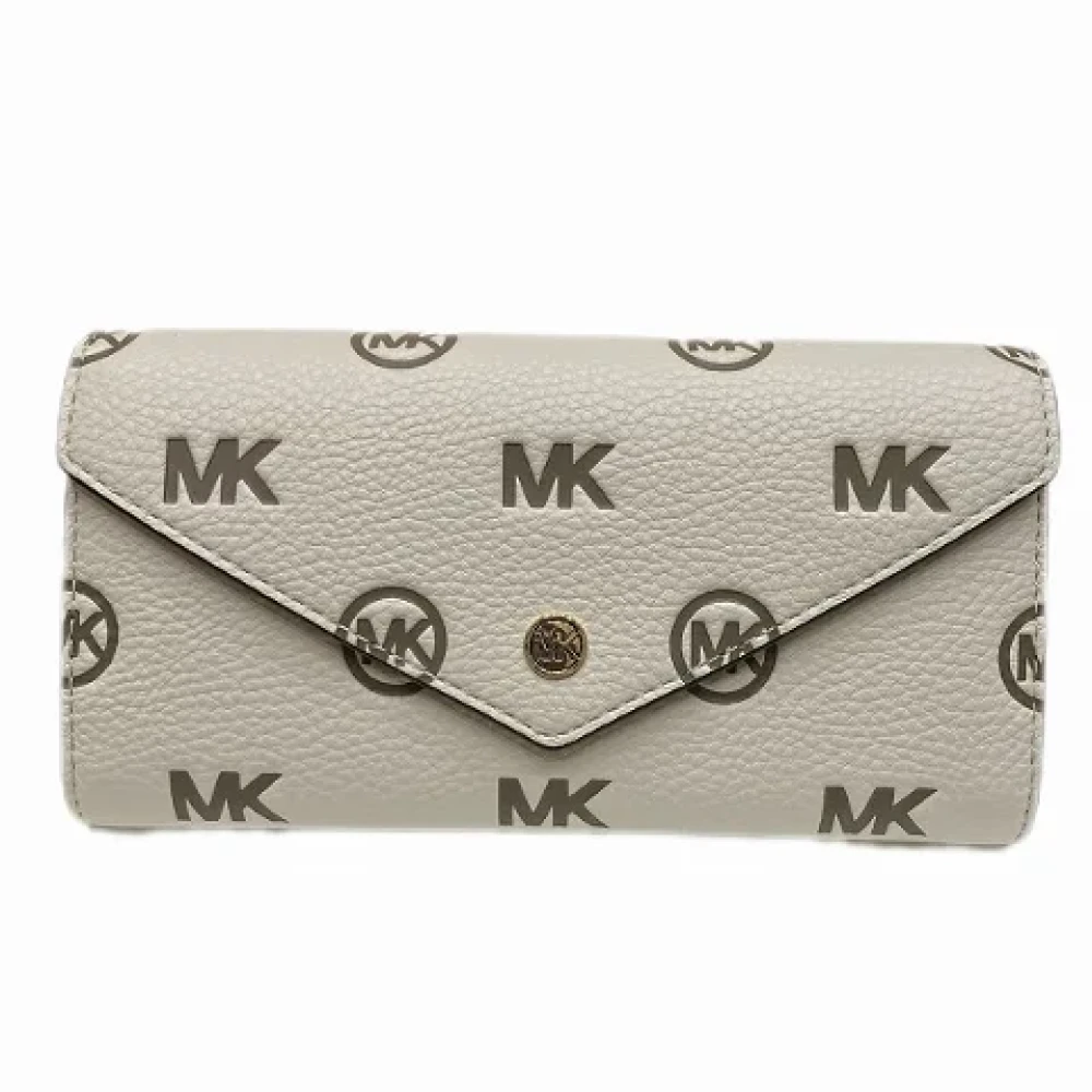Michael Kors Pre-owned Plastic wallets Gray Dames