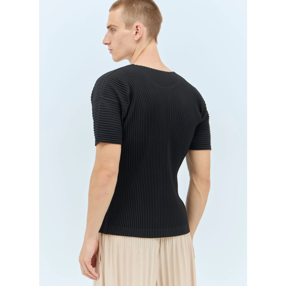 Issey Miyake Geplooide Crewneck T-shirt Black Heren
