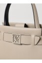satchel-structure-avec-detail-de-ceinture
