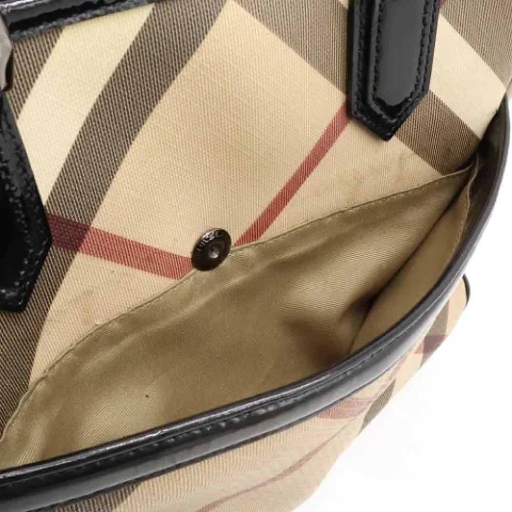 Burberry Vintage Pre-owned Leather handbags Beige Dames