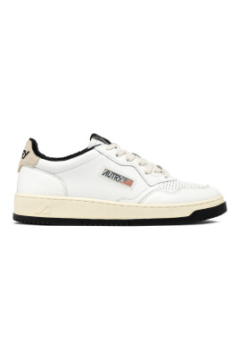 medalist-low-sneakers