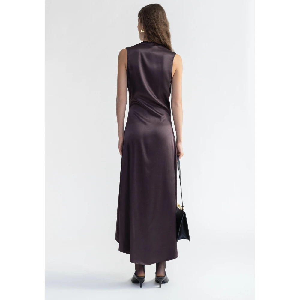 Aeron Sansa Brown Dames