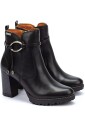 bottine-cloutee-avec-talon-de-9cm
