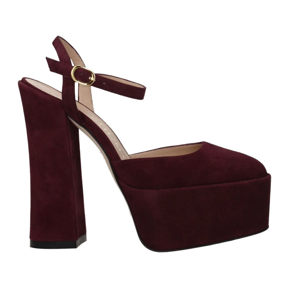 Shoes > Heels > Pumps - - Stuart Weitzman - Modalova