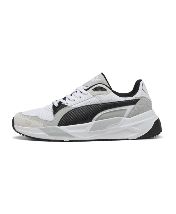 white-sneaker-for-men
