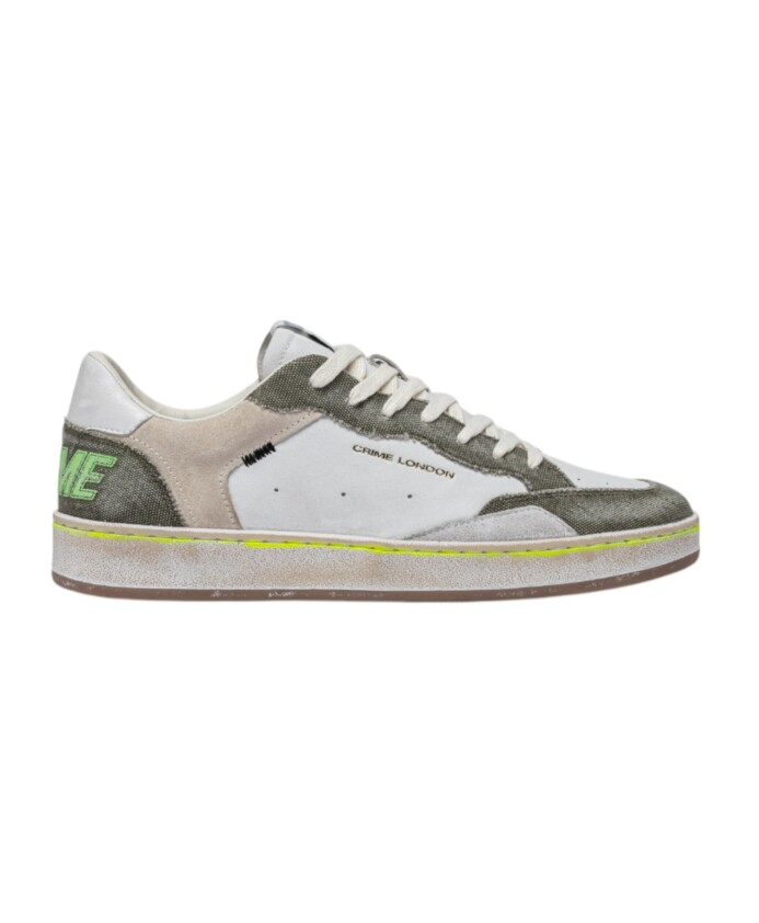 chelsea-sneakers-for-a-stylish-look