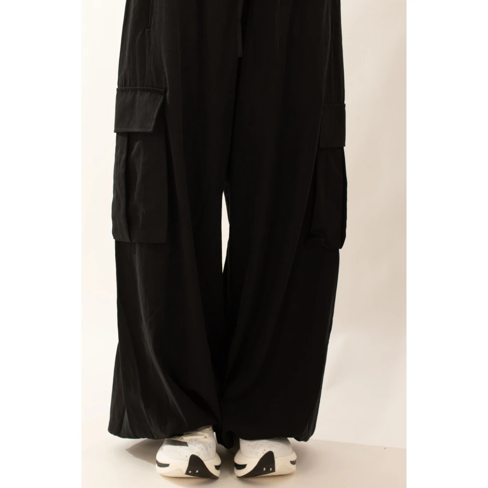 Y-3 Zwarte Wijde Cargo Broek in Gewassen Twill Black Dames